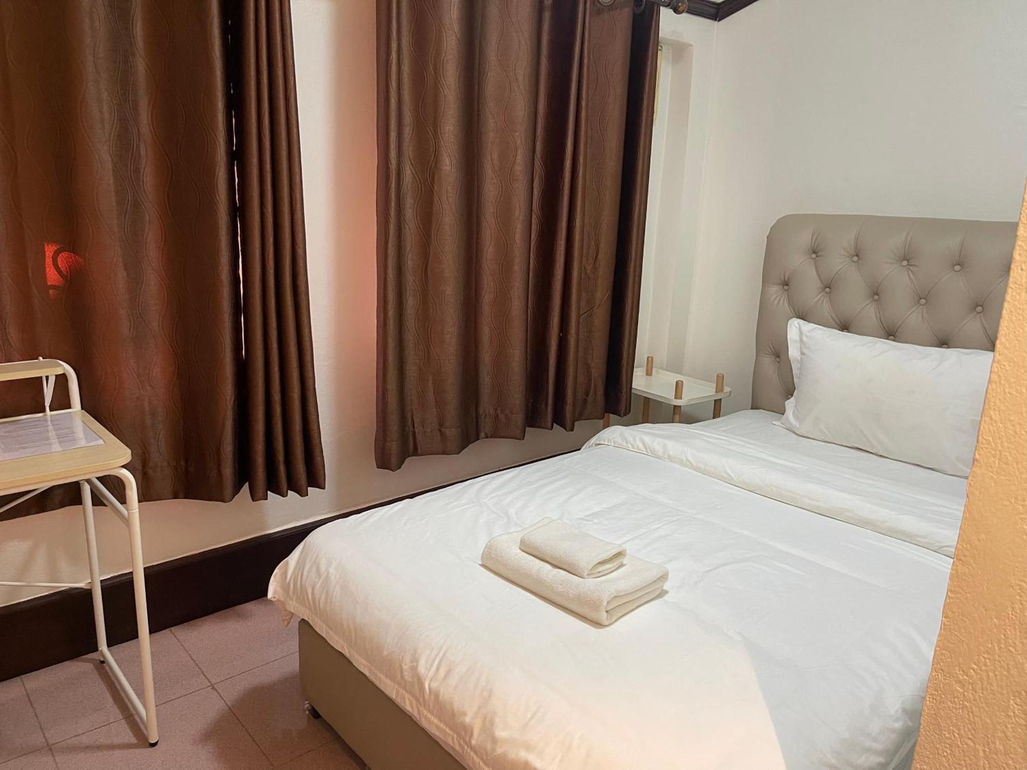 Ksana Guesthouse Luang Prabang Extérieur photo