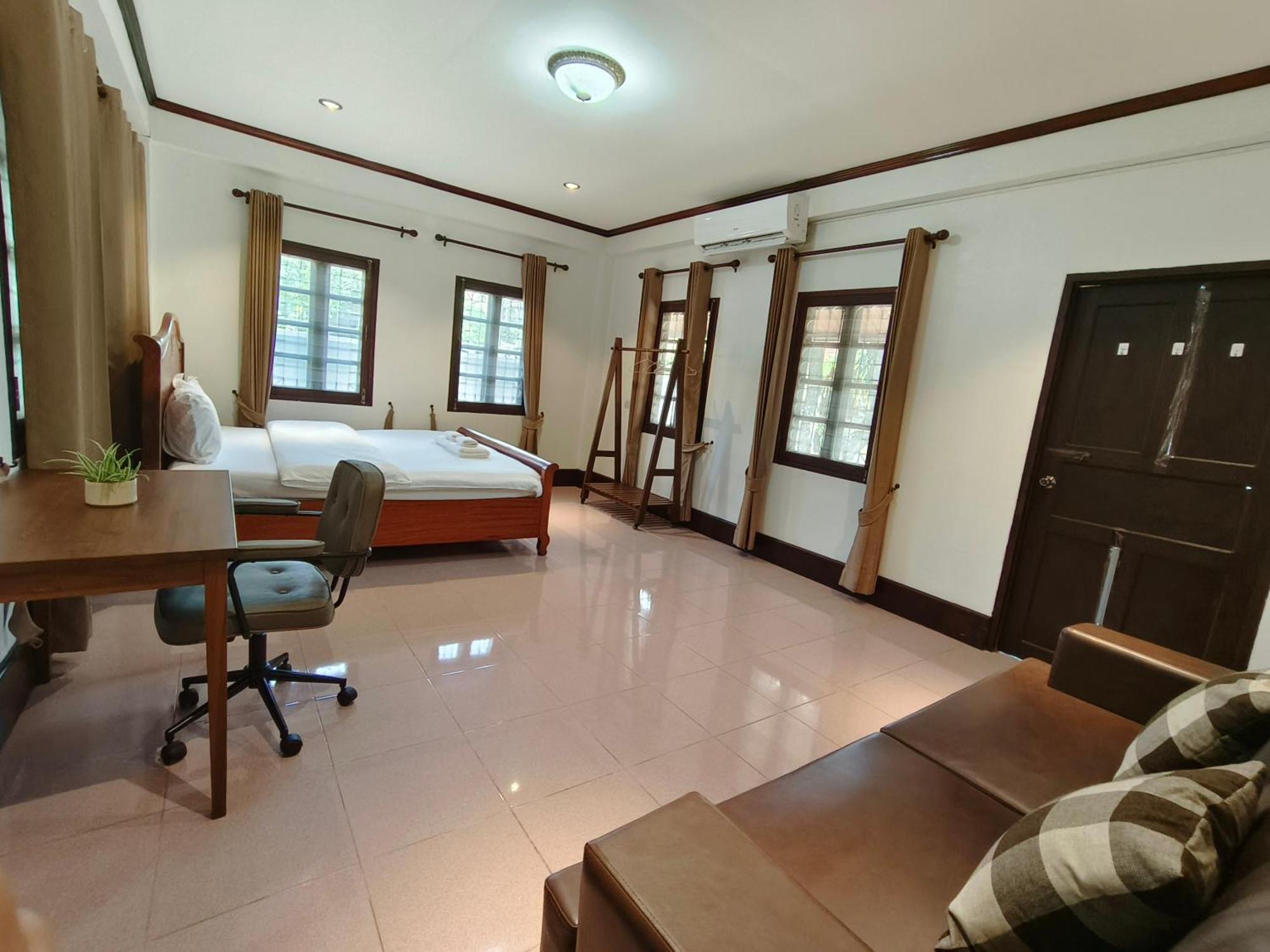 Ksana Guesthouse Luang Prabang Extérieur photo